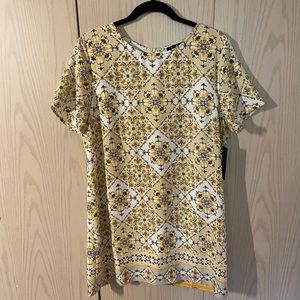 Lulu’s Dandelion Print Yellow Shift Dress